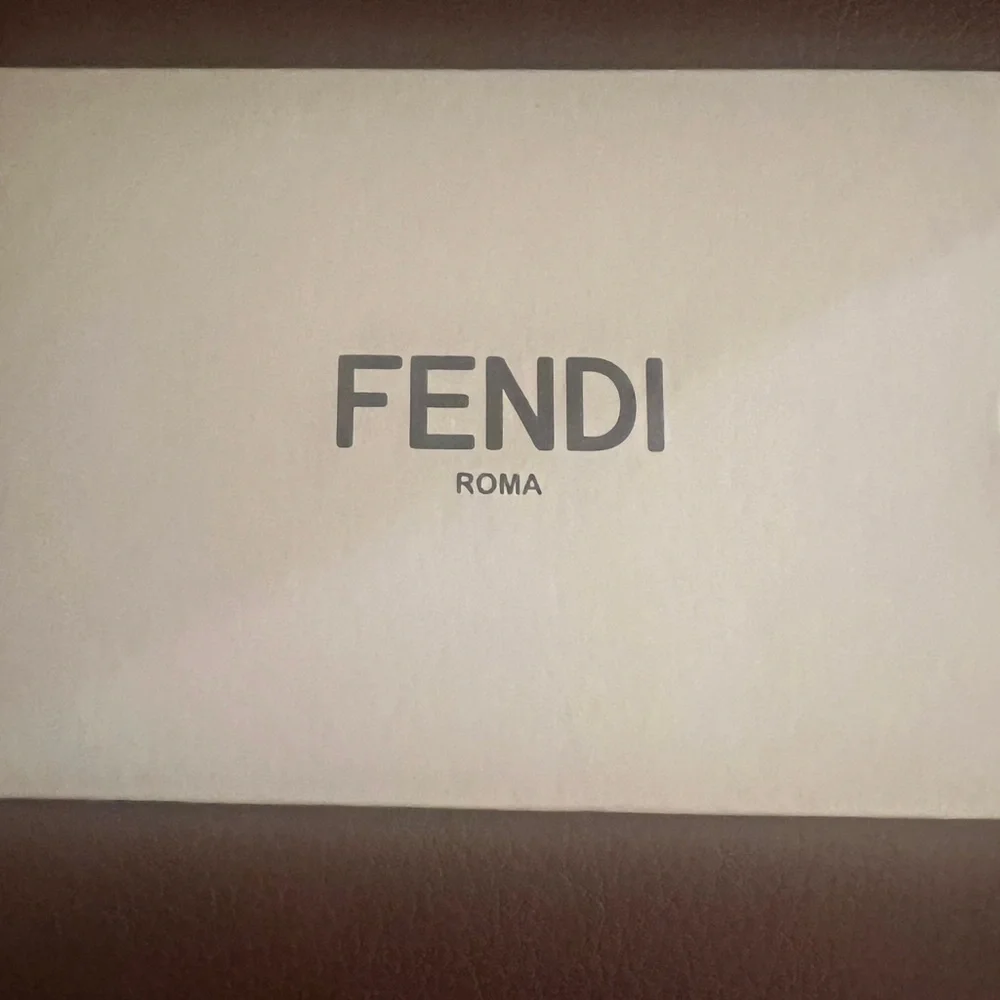 Fendi FF0256 Acetate Eyeglasses Burgundy Ivory 52-18-140 New Authentic